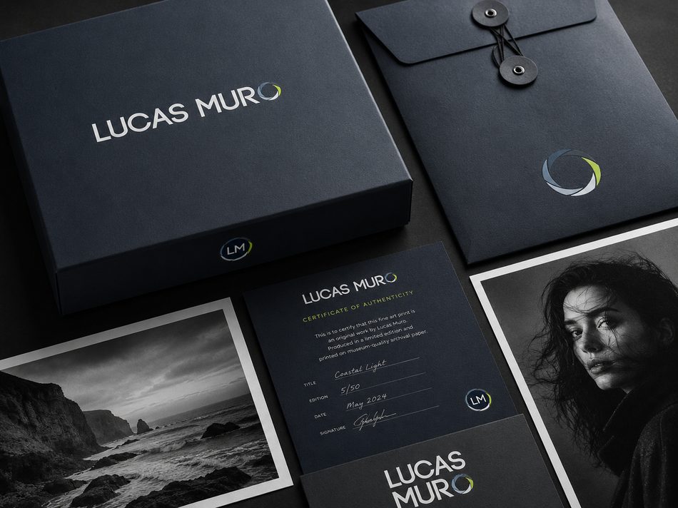 Lucas Muro print material